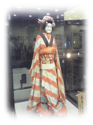 bunraku puppet